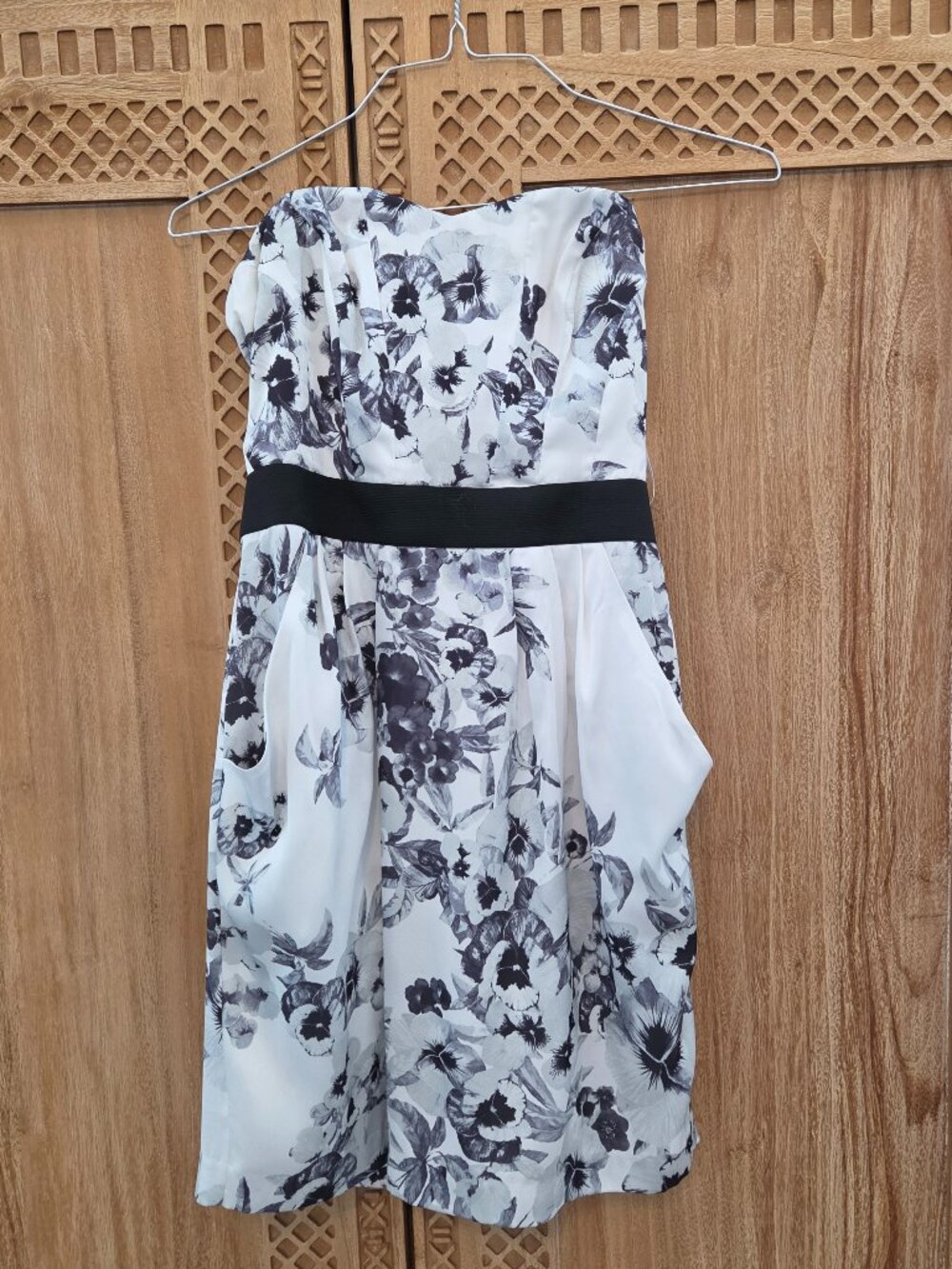 H&M Floral Strapless Dress Size 8